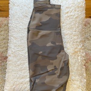 Alo Workout Leggings